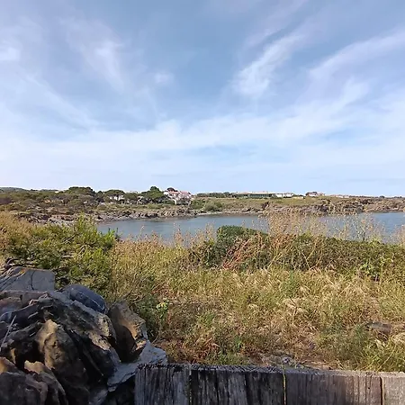 Isla Privada En Cadaques De Ensueno Con 11 Habitaciones Dobles Con Bano Privado Y Piscina-2